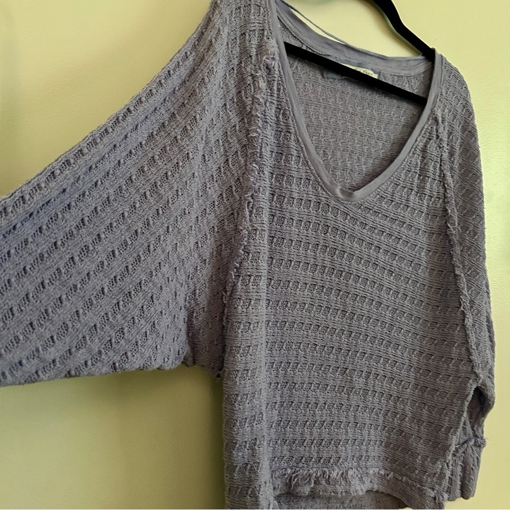 We The Free Lilac Oversized Boho V-Neck Sweater - Picture 5 of 8